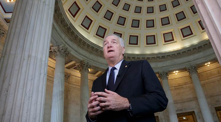NRA Endorses Sen. Luther Strange in Alabama Special Election